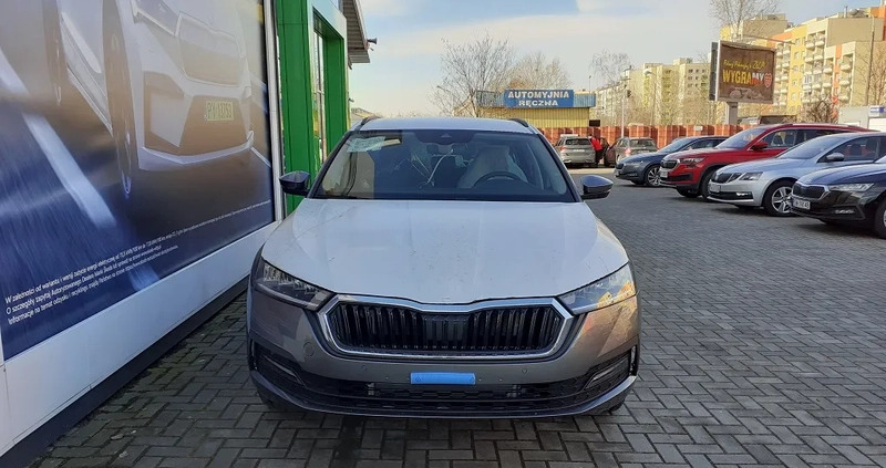 Skoda Octavia cena 135600 przebieg: 1, rok produkcji 2024 z Wrocław małe 22